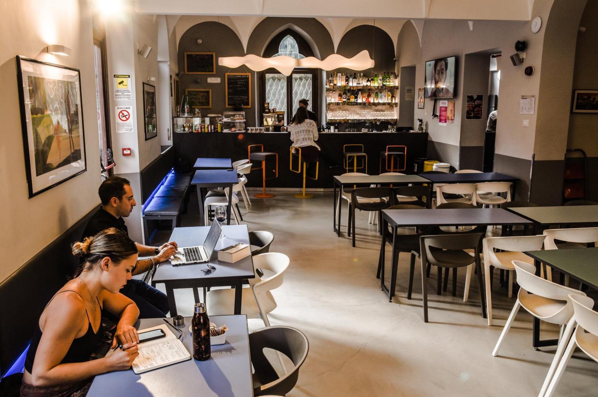 Babila Hostel&bistrot Ostello Milano